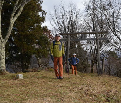 冠着山山頂