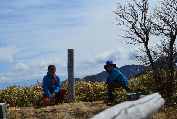 坊主岳山頂