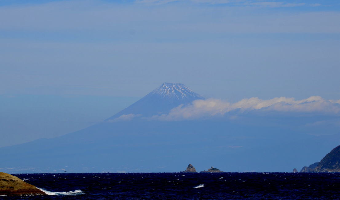 富士山と雲