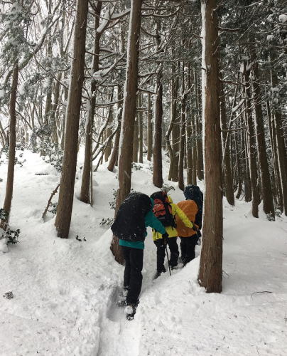 登山開始