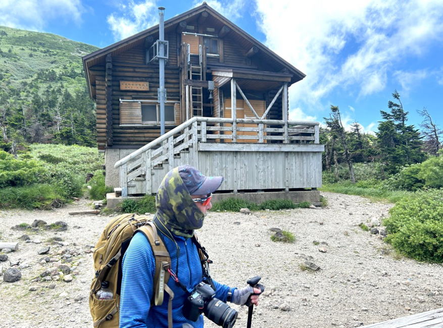 大岳鞍部避難小屋