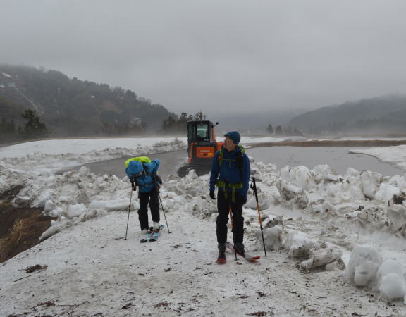 新田山登山口