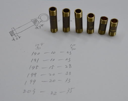 モーガル取り付けのパイプ