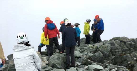 槍ヶ岳山頂全員登頂