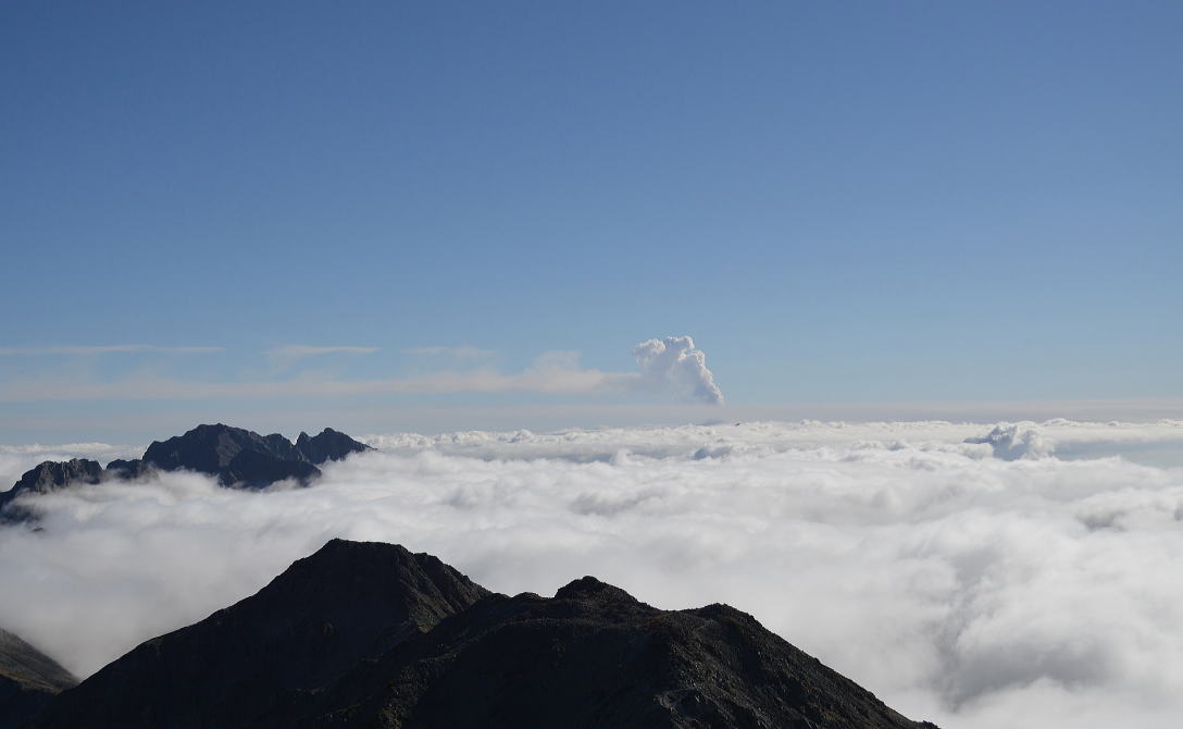 御嶽山噴煙